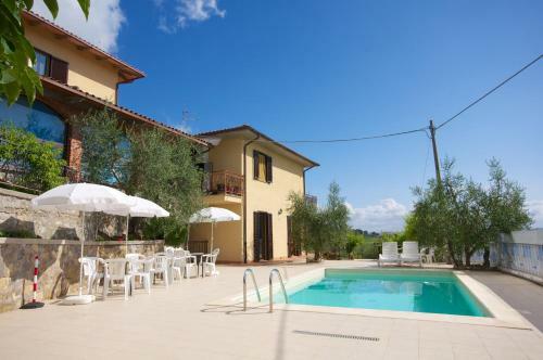 Hostal Madonna Del Carmine
