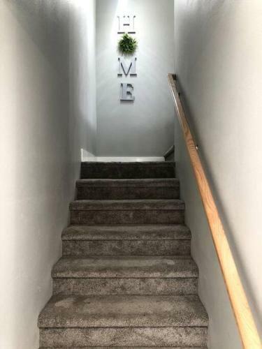 Apartamento Bright And Centrally Located To Wild And Comfort