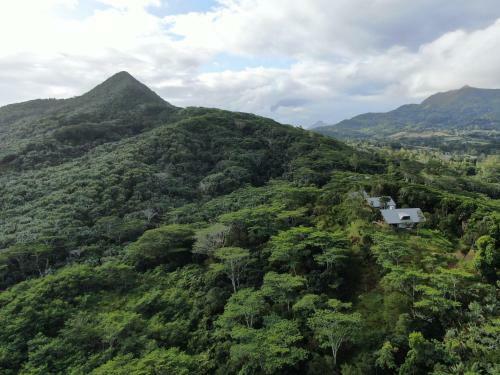 Villa Chamgaia - Private Eco Lodge