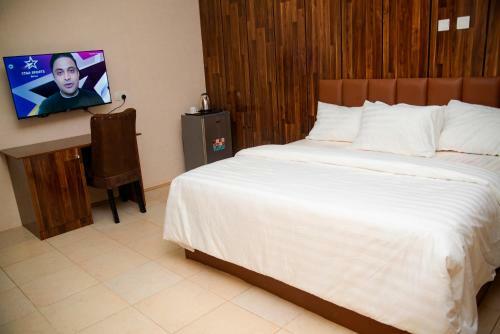 Hotel Enland Suites & Apartments