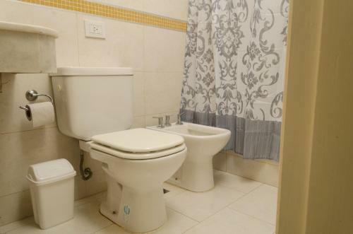 Apartamento Departamento de Categor�a Con Piscina