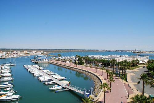 Lovely 2-bed Apartment In Costa Esuri