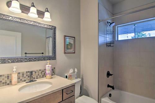 Upscale And Modern Colorado Springs Townhome!