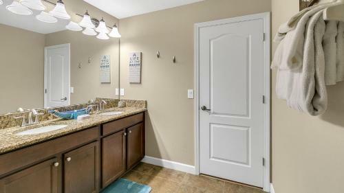 Dream Escape Large Home Located In Champion Gates