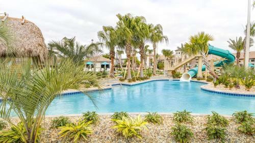 Dream Escape Large Home Located In Champion Gates