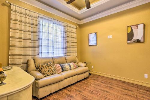 Elegant Venice Home With View - Walk To Beach!