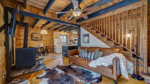 Pioneer Lodge - Cozy Cabin In Blue Ridge