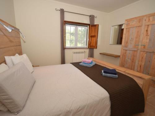 Luxurious Villa In Caldas Da Rainha With Swimming Pool