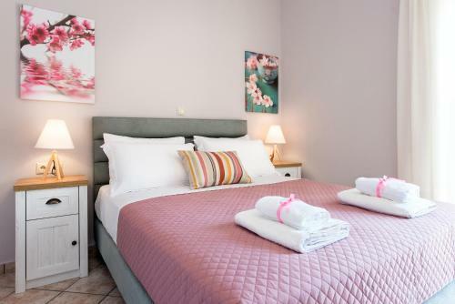 Hermes Gouvia River Luxury Apartment