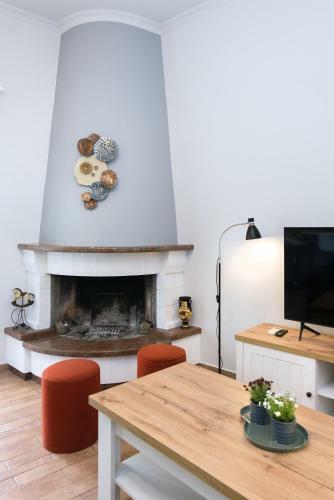 Hermes Gouvia River Luxury Apartment