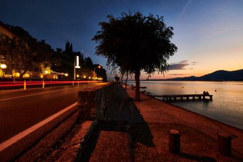 Hotel Albergo Del Garda