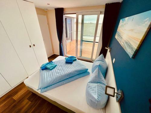 Schwimmendes Haus L�tte