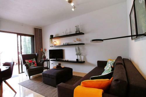 Apartamento Cozy Appartment With Beautiful View On Cliffs/sea.