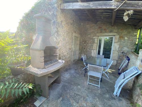 Le G�te Bleu de La Ferme Accroch� � La Colline