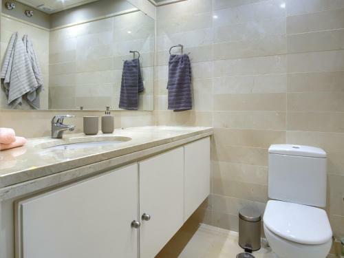 Apartamento 98 La Cala Golf, Views, Terraces, Pool, Parking