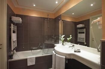 Hotel Savoia Regency