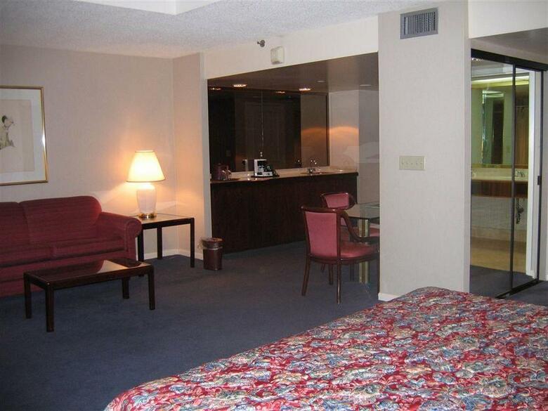 River Park Hotel Suites Port Of Miami