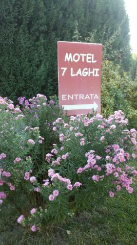 Motel 7 Laghi