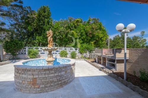 Villa Sentinella Con Piscina A Torre Dell'orso