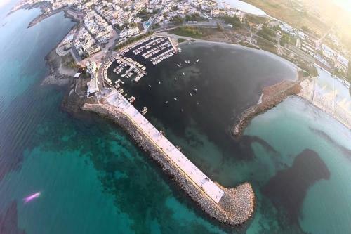 La Maison Bleue 100mt From Sea