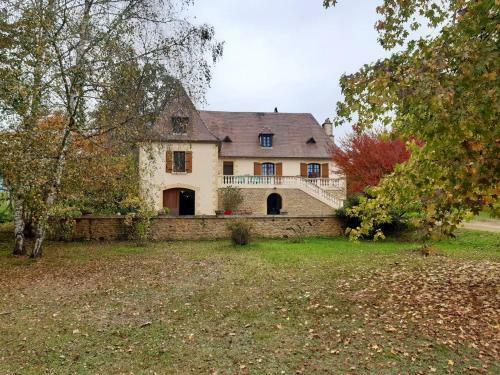 Maison de 5 Chambres Avec Jardin Amenage A Le Bugue