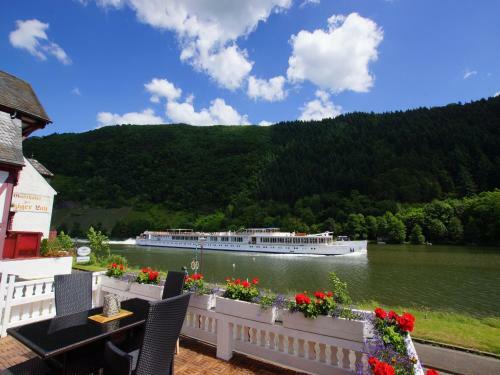 Moseljuwel Mit Exklusiver Sauna Und Indoor Pool