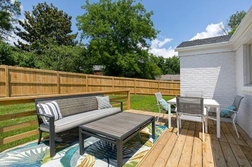 Music City Cozy Cottage