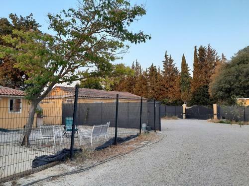 Maison de Campagne � L'isle/sorgue
