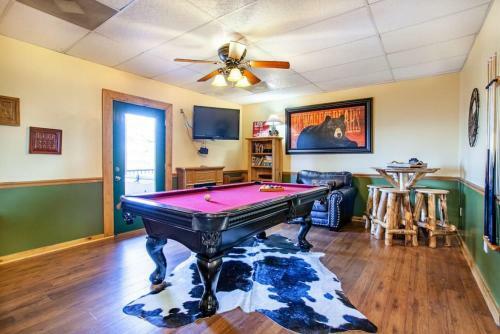 Panoramic Views At Mountaintop With Hot Tub