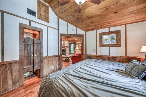 New Charming Cottage With Hot Tub And Fireplace