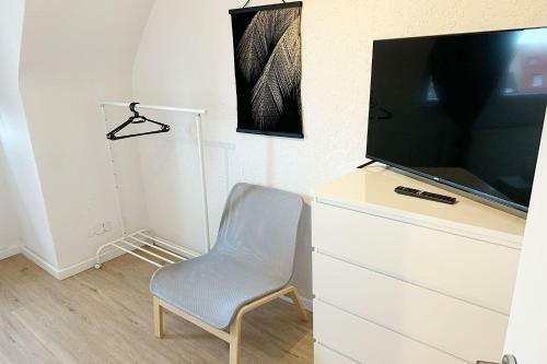 5 Bedroom Apartment In Wuppertal