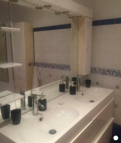 Remarkable 1-bed House In Marseillan