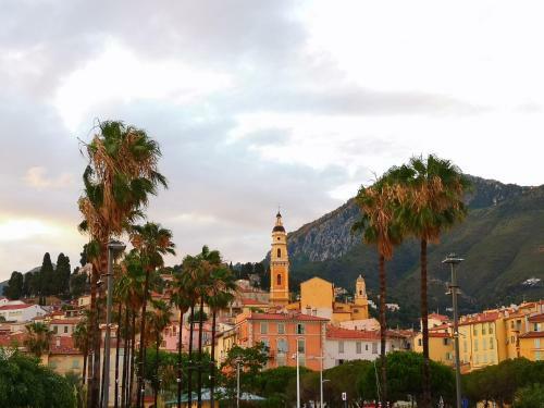 Apartamento Joli Studio Dans Le Coeur de Menton