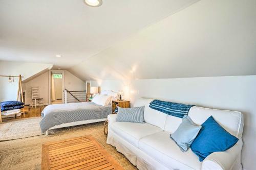 Bayside Deltaville Retreat With Beach And Grill!