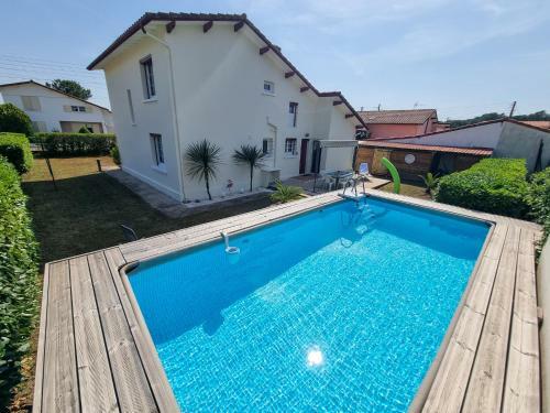 La Cabane de Lagunak~quartier Tr�s Calme