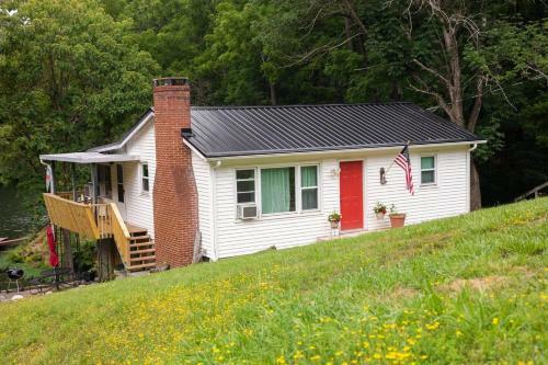 Fishermans Haven On Quiet Cove Claytor Lake 2bs6