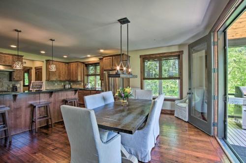 Modern Alpine Home On Prospector Golf Course!