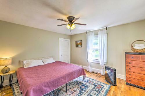 Sun-dappled Fayetteville Home With Fire Pit!