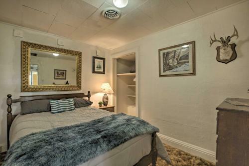 Walkable Ten Sleep House With Patio And Sunroom!