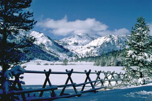 Resort At Squaw Creek II