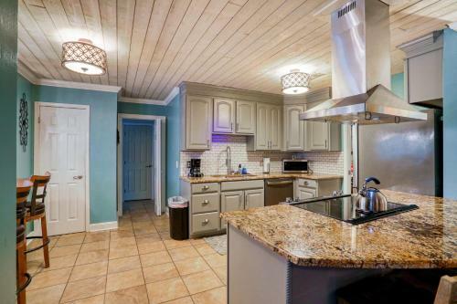 Resort Style Villa Near St Johns River Main House