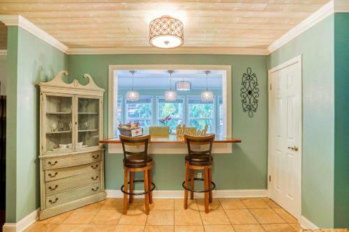 Resort Style Villa Near St Johns River Main House