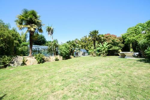 Maison de Vacances 4 Pers Avec Piscine Commune