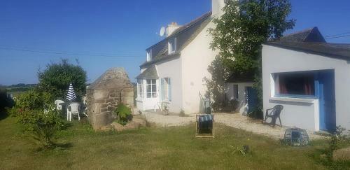 Vue Mer Et Campagne / C�te de T�r�nez