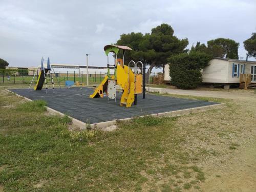 Mobile Home 6 Couchages Camping Avec Piscine