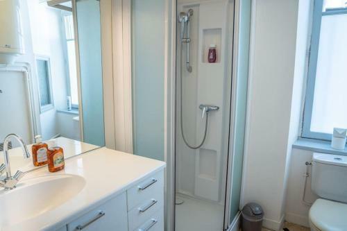 Apartamento Oo Le Jardin Oo Paisible Studio �quip� Et Bien Plac�