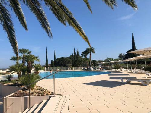 Maison de Vacances-vue Mer-piscine -tennis