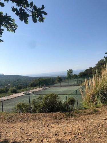 Maison de Vacances-vue Mer-piscine -tennis