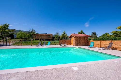 Chalet/terrasse/piscine/parc Du Pilat