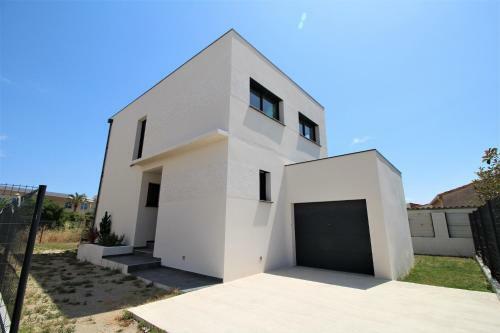 Maison 8 Personnes Proche de La Plage Et Des Commerces